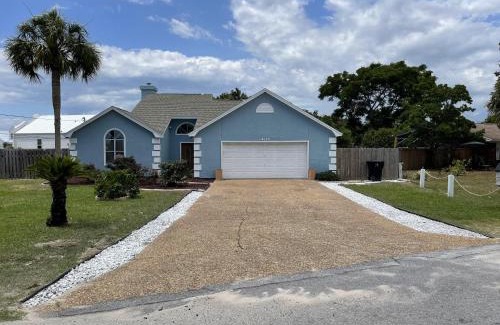 El Centro Beach House | A Shore Thing by Sand Seeker Vacations