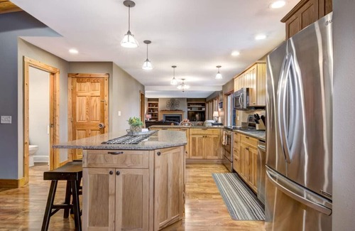 Seymour House | A Shore Thing on the Eau Claire River