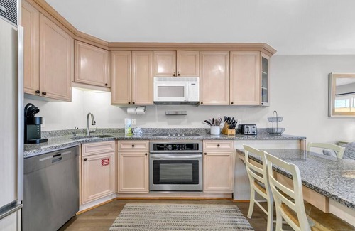Santa Rosa Beach House | "A Sight 2 Sea" Beachy Townhouse, Private Beach Access, Pool, Hot Tub
