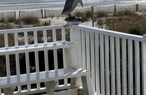 Holden Beach House | A Southern Exposure, Beach Front and Lovin’ It!