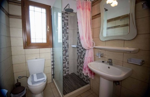 Anaxos Apartment | A spacious and bright studio with balcony no1234