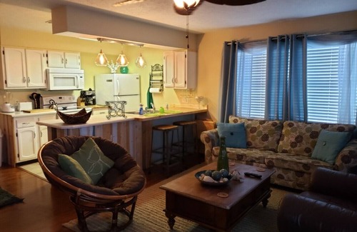Kiska Beach House | A Special Getaway!