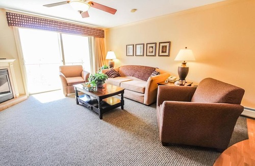 Lincoln Resort | A SPECTACULAR WHITE MOUNTAIN GETAWAY - 2bd/2bth Deluxe