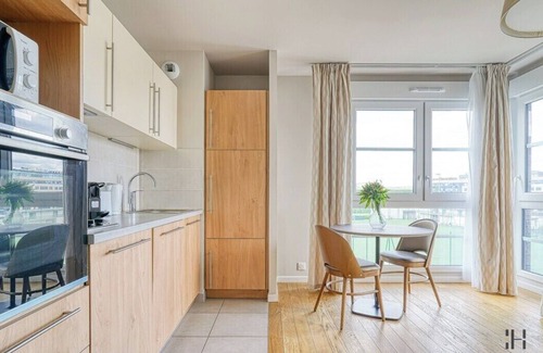 Issy-les-Moulineaux Apartment | A stone's throw from Paris - The Panorama