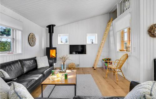 Tørresø House | A Stunning Home In Otterup With 3 Bedrooms And Wifi