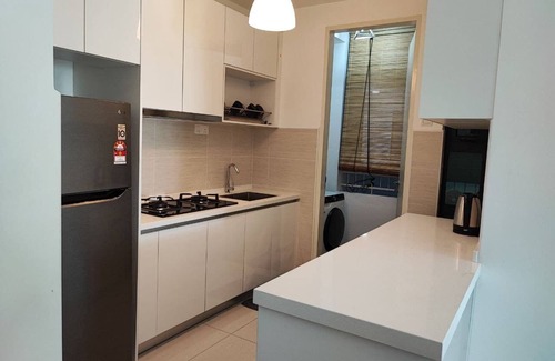 Kuala Lumpur City Centre Condo | A stunning view of KLCC with 3 bedrooms condo