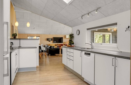 Høruphav House | A sumptuous, well-equipped vacation home for the athletically active.