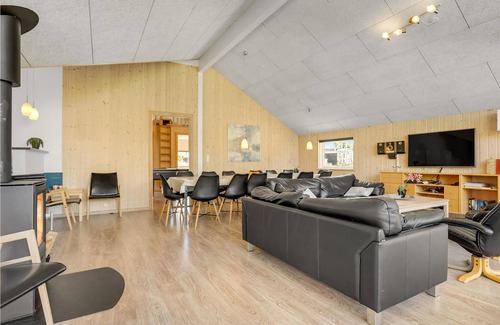 Høruphav House | A sumptuous, well-equipped vacation home for the athletically active.