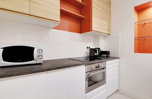 Saint-Thomas-d'Aquin Apartment | A Superb 1-BR in Saint-Germain-des-Près