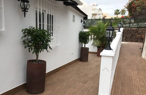 Costa Adeje House | A SUPERB FAMILY FRIENDLY VILLA WITH ITS OWN PRIVATE HEATED POOL WITH WIFI