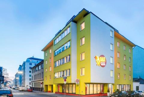 Favoriten Hostel | A&T Hotel & Hostel