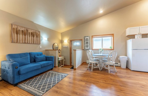 Ely Apartment | A Taste of Ely studio apartment, king bed