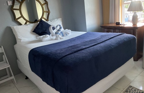 Ocho Rios House | A taste of Jamaica Lavern place