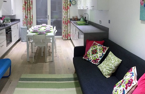 Montpelier House | A TOUCH OF CLASS!!!!!!!