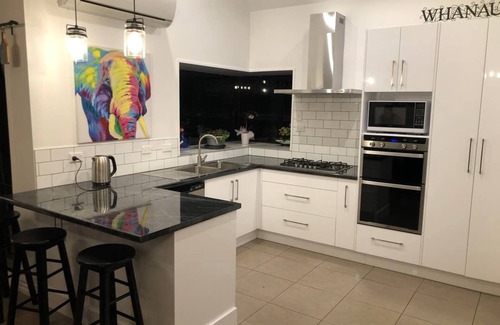 Palmerston North Bed & Breakfast | A Touch of Elegance.