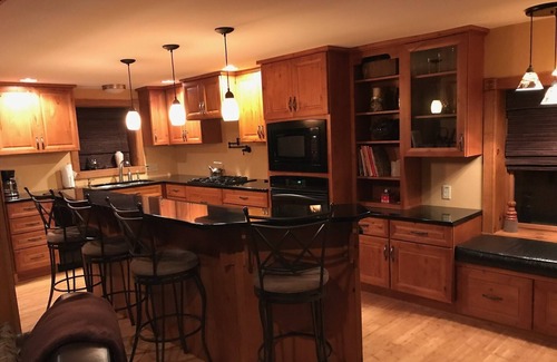 Lake Harmony House | A TOUCH OF TUSCANY - Welcome to the Poconos!!