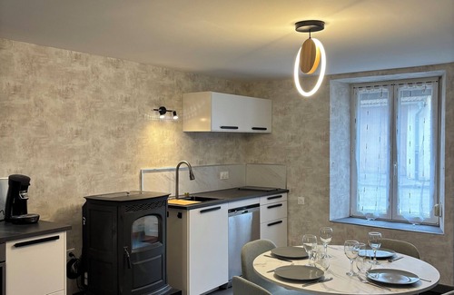 Rolampont House | A traveler's rest