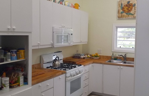 Nazareth Villa | A true oceanfront villa with amazing sunsets and pool. Very nice location.