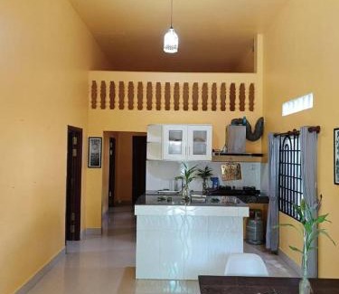 Sangkat Sla Kram House | A two-bedroom home with natural light and green environment