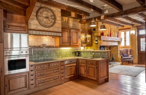 Domme House | A unique and special retreat, Chez Moge offers luxury stay for up to 8 people