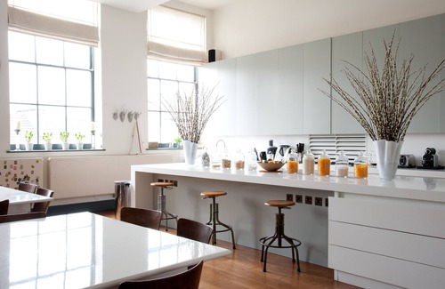 St. Mary's Park House | A unique contemporary house close to Battersea Park sleeps 8