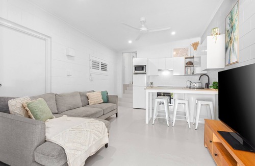 Barlows Hill House | A unique guest house, with views to Keppel Islands