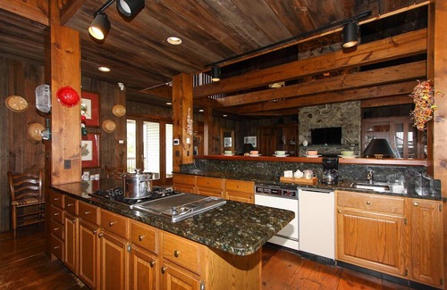 Taylors Island Cabin | A Vacation Away From It All-Family And Pet Friendly