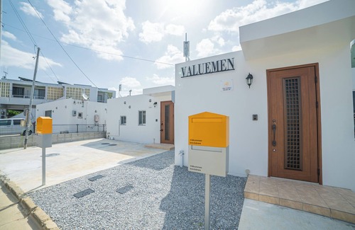 Miyakojima Villa | A vacation rental house located in Hirara, Miyako Island, close to beautiful beaches and scenic spots.