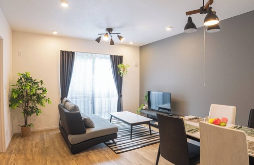 Miyakojima Villa | A vacation rental house located in Hirara, Miyako Island, close to beautiful beaches and scenic spots.
