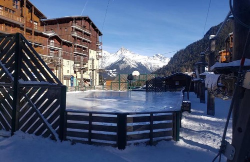 Lanslebourg-Mont-Cenis Apartment | A Valfrejus,Proche des pistes, studio cabine tout confort