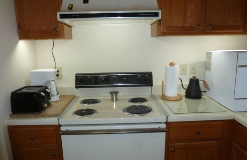Inwood Apartment | A very cozy apartment just minutes from I-81