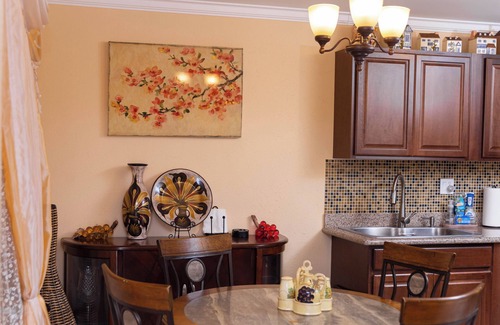 Mesa Apartment | A very cozy apartment with two master bedrooms!