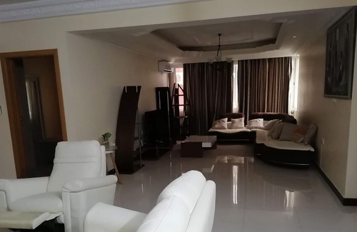 Les Almadies Apartment | A very nice bright and spacious apartment