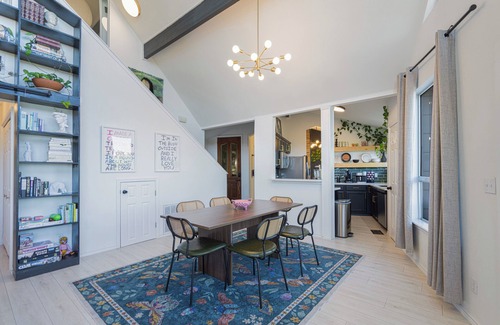 Point Venture House | A vibrant Lake Travis retreat with stunning views, cozy spaces, and endless fun.