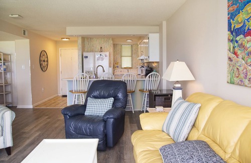Indian Beach Condo | A Wave From It All - First Floor Condo