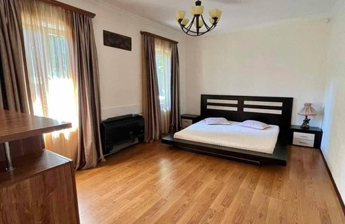 Tbilisi Hotel | A well-furnished house in Kojor welcomes you with pleasure.