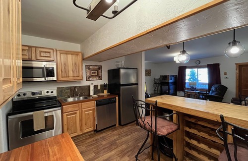 Taos Ski Valley Condo | A Wilderness Perch in the Pines