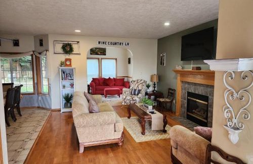 Lafayette House | A Wine Country Home in Yamhill County