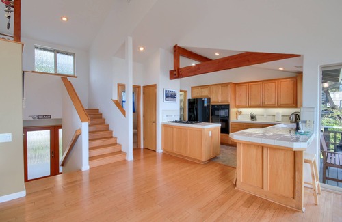 Marine Terrace House | A Winsome Whale Watcher