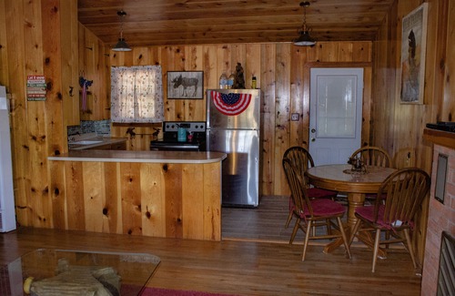 Greer Cabin | A Yogi Bear Cabin nestled in the PInes