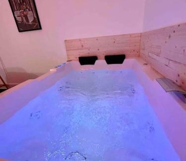 Haussonville-Blandan-Mon Desert-Saurupt Apartment | A0 Grand Appartement, Jaccuzi, et extérieur Thermal Artem à 200m