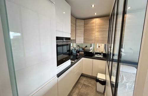 Vallauris Apartment | A023 - Magnifique studio avec vue mer panoramique
