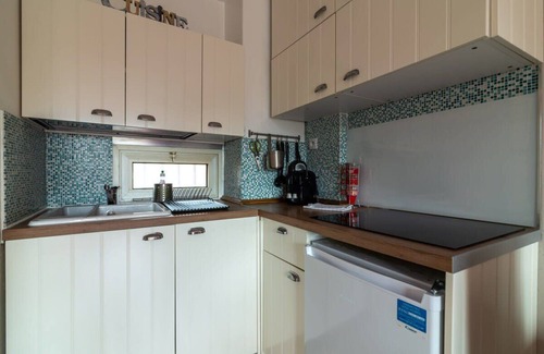 Golfe Juan Apartment | A042 - Beautiful functional bright apt- Golfe Juan