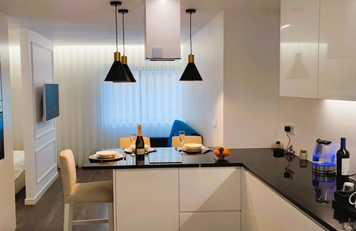 Braga Apartment | A1.0 - Luxury Alexa Smart house - central location