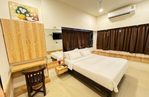 Malad West Hotel | A1 Hotel