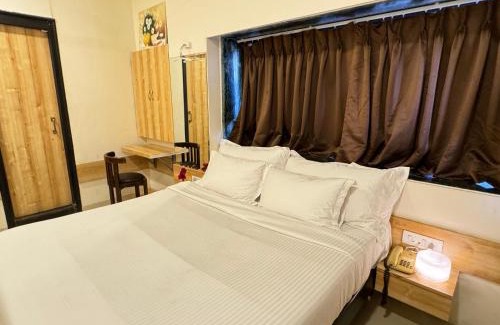 Malad West Hotel | A1 Hotel