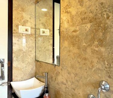 Malad West Hotel | A1 Hotel