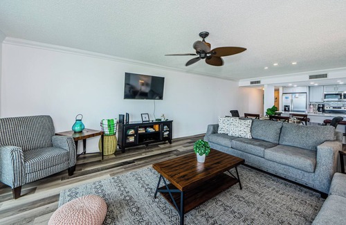 Clearwater Beach Condo | A1 Villas of Clearwater Beach | Beachfront Condo