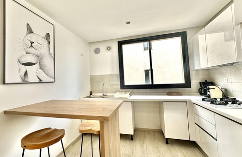 La Marsa Apartment | A12 stylish and modern 2bds in La Marsa
