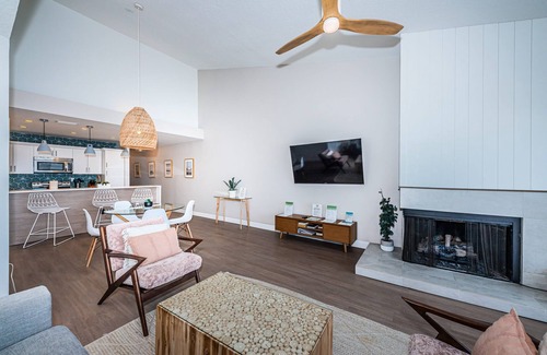 Clearwater Beach Condo | A17 - Villas of Clearwater Beach | Beachfront Condo